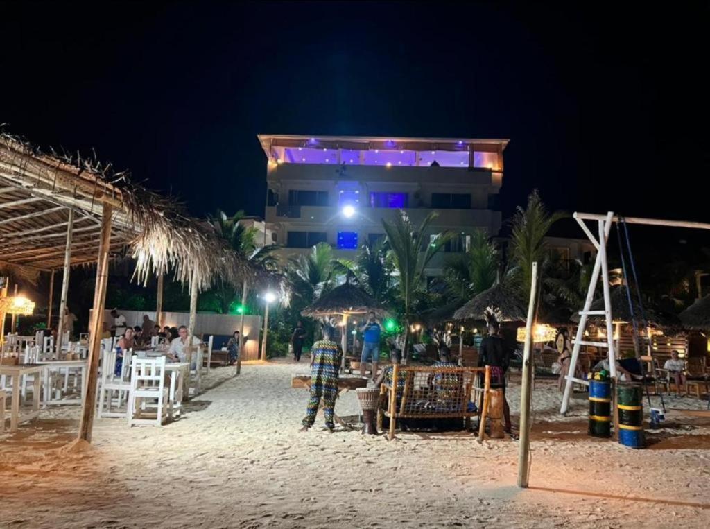 קנדווה Sunseabar Beach Resort מראה חיצוני תמונה